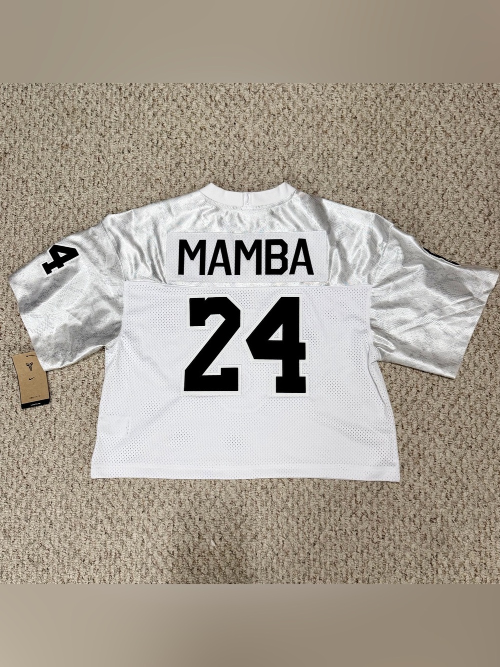 Nike Kobe Bryant Mamba Women “Away” White Football Jersey IB0001-010 Size Varies